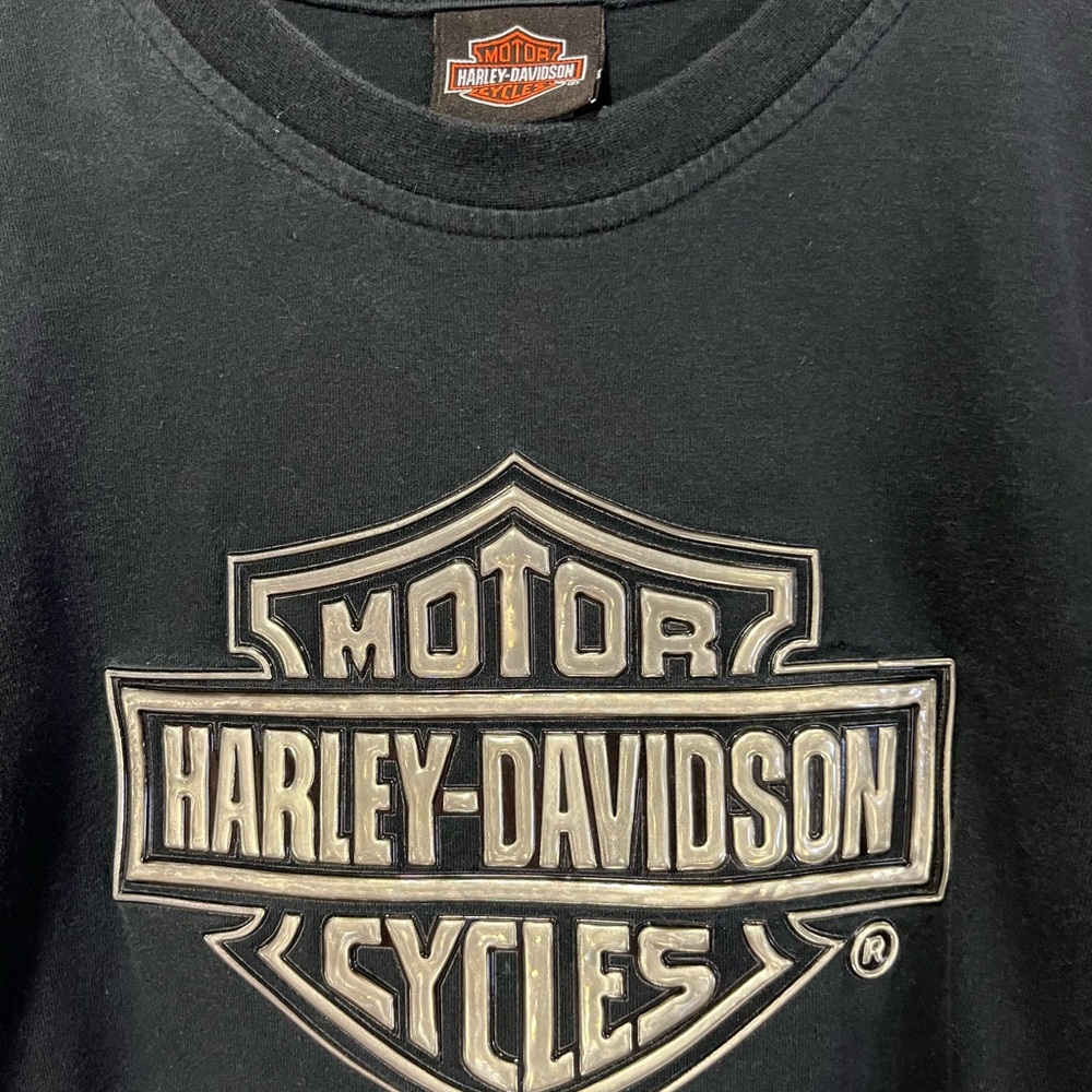 Harley Davidson black shirt with raised decal size large. - Picture 5 of 5